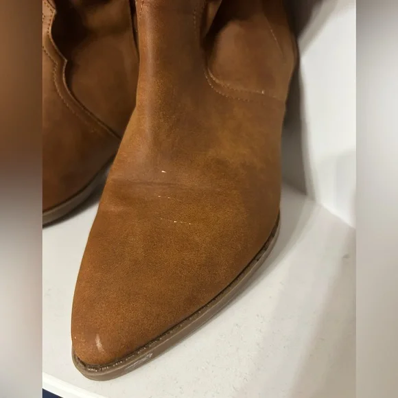 Time & Tru Tan Western Booties Size 8 - Picture 2 of 5